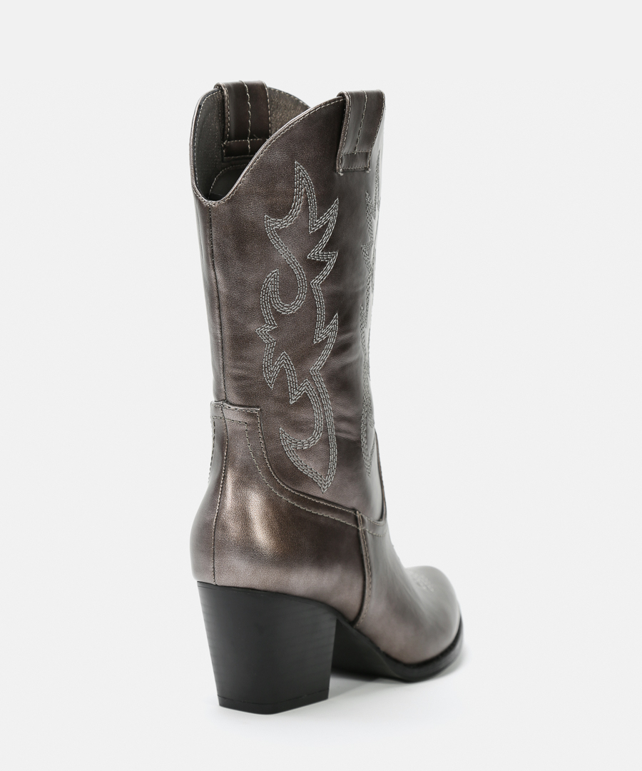 Botas cowboy tacón metalizadas image number null